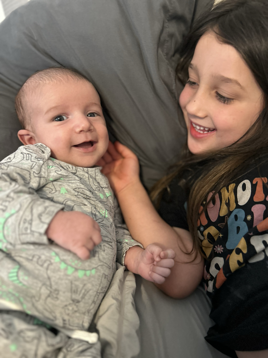 5CCC048D-5113-4572-B5D1-6C87237BE703